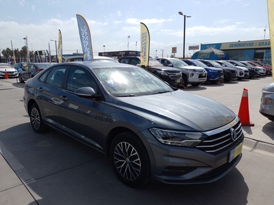 Volkswagen Jetta 1.4 Comfortline At 4p 2020 Usado en Cerrillos