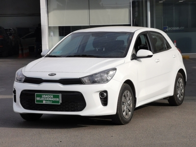 KIA RIO 5 RIO 5 C EX 1.4L 6MT AC CI - 2078 2020