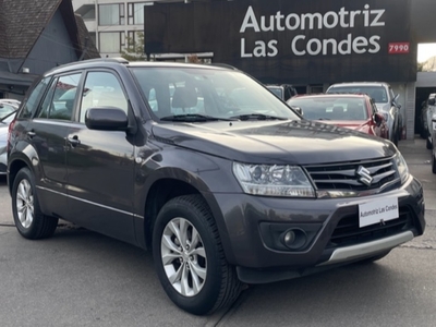 SUZUKI GRAND NOMADE GLX 2013