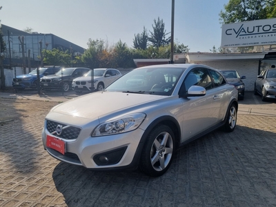 VOLVO C30 2.0 2014