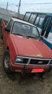Chevrolet Luv cabina simple