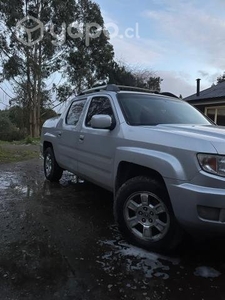 Honda ridgeline 2011