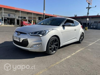 Hyundai Veloster AUTOMÁTICO