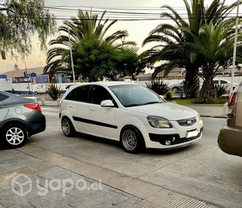 Kia motors rio 2008