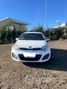 Kia motors rio 2014