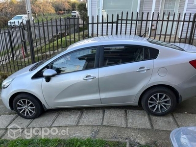 kia rio 4