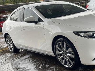 Mazda 3 sedan 2021