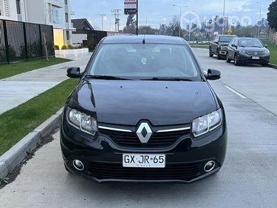 Renault symbol 2015