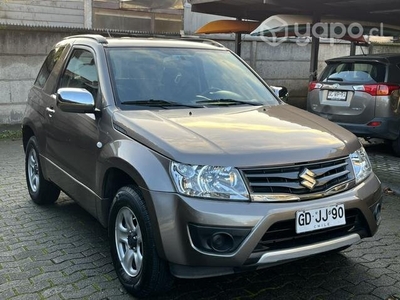Suzuki grand vitara 2014