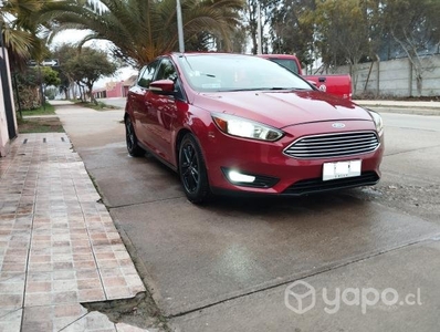 FORD FOCUS 2016 2.0Lt manual Precio Conversable