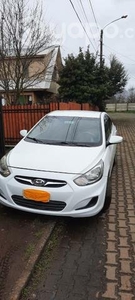 Hyundai accent 1.4 año 2013 exelente estado