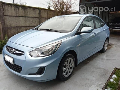 Hyundai Accent 2013