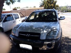 Se vende Hyundai Tucson 2006