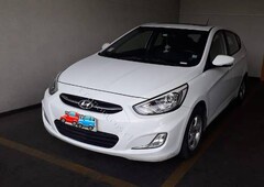 Vendo Hyundai Accent Sport 1.6 FULL AT