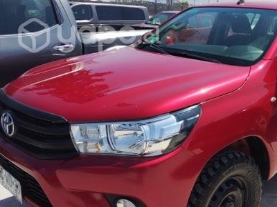 Toyota hilux 2018 4x4 impecable