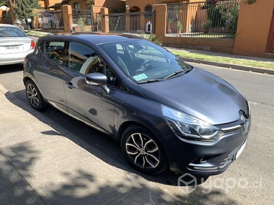 Renault Clio IV 1.2 expression año 2017