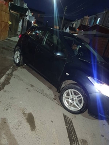 Vendo auto mazda 2 año 2010