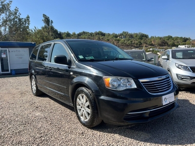 CHRYSLER TOWN COUNTRY GRAND TOWN COUNTRY LX 3.8 AUT 2013