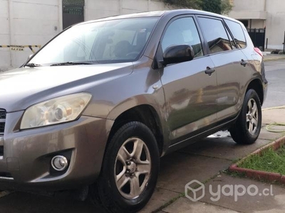 Toyota rav4 2011