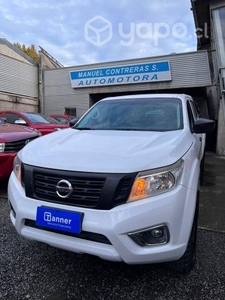 Nissan np300 se 4x4 2.3 2019