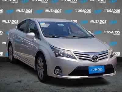 Toyota Avensis Avensis 2.0 Gli At 4p 2013 Usado en Vitacura