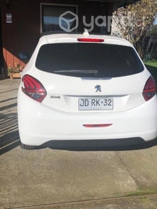 Peugeot 208 diesel full equipo