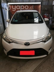 Toyota yaris 2016