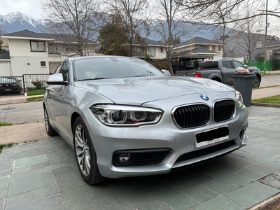 Vehiculos BMW 2019 118I