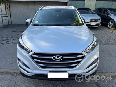 Hyundai tucson 2018 2.0 aut full 19.000 km