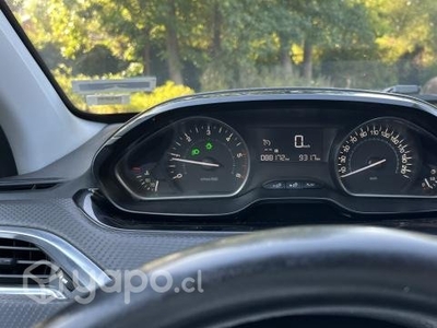 Peugeot 208 2018 - 1,6 bluehdi 100 hp