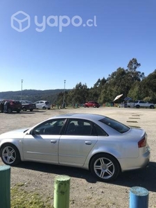Audi a4 top de línea