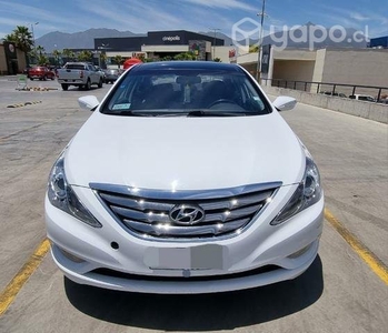 Hyundai Sonata AT 2.0