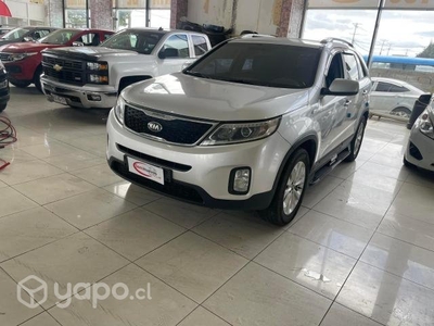 Kia motors sorento 2013