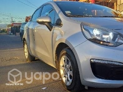 Kia rio 4 2015