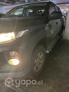 Mitsubishi l200 2020