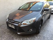 FORD FOCUS AÑO 2012 FULL EQUIPO.