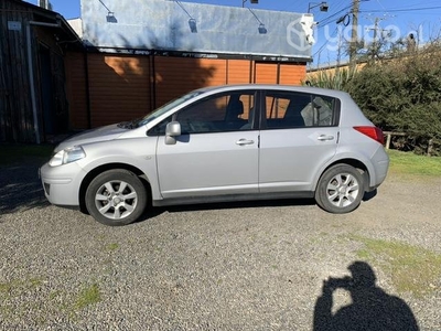 NISSAN TIIDA 2013 full