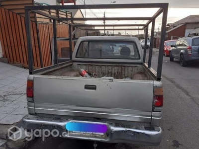 Camioneta chevrolet luv 2.3 d/c 1995