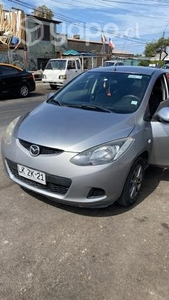 Mazda demio 2010