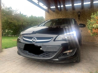 Opel astra 2015