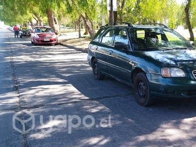 Suzuki baleno 2002 station wagon