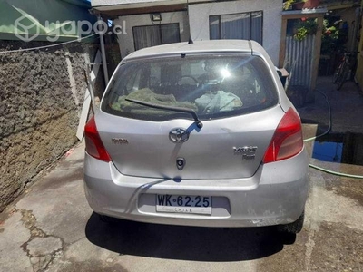 Toyota yaris 2007