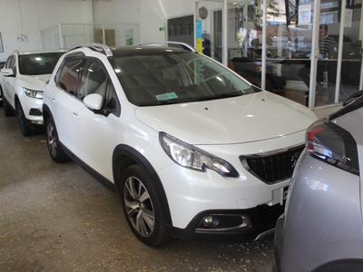 PEUGEOT 2008 MT 2019