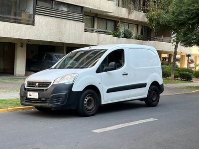 Peugeot Partner Hdi 1.6 2019 Usado en Las Condes