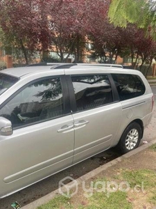 Kia Grand Carnival 2015