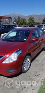 Nissan versa 2016