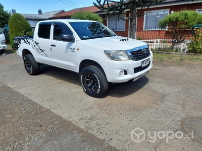 Toyota hilux 2013