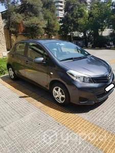 Toyota yaris 2013