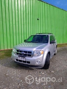 Ford escape XLT 4X4