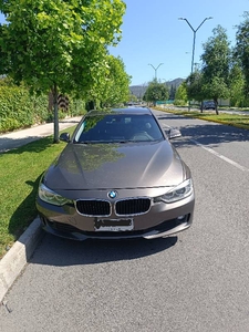 BMW 316 i 2015 en excelente estado